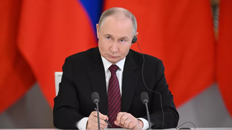 Владимир Путин сообщил,  около 50-60 тыс россиян в месяц добровольно приходят на службу в зоне СВО
