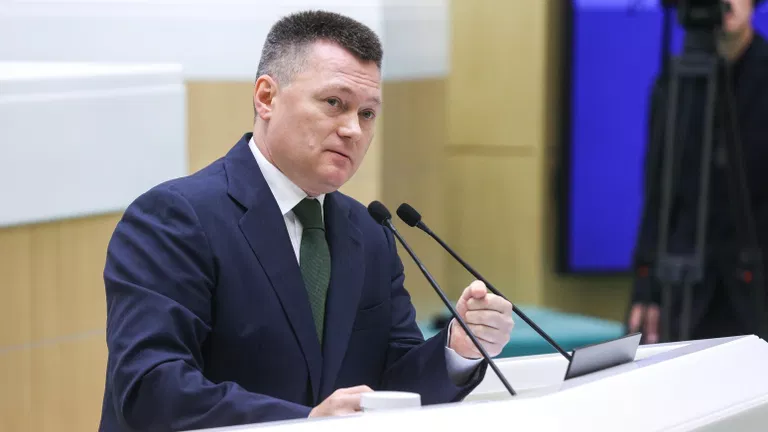 Краснов поручил направить в ГП материалы об активах зампреда апелляционного суда