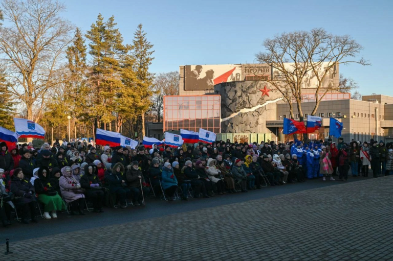 Прорыву блокады Ленинграда — 82 