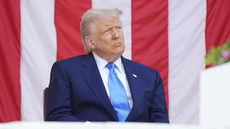 Трамп готов принять участие во встрече с Путиным и Зеленским при необходимости