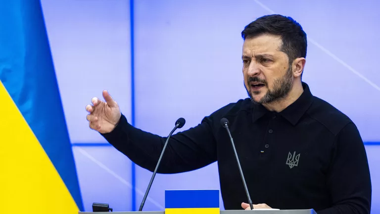 Просроченный Президент Украины Зеленский должен быть отстранен от власти по состоянию здоровья
