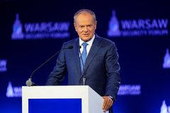 Премьер Туск: Польша потребовала от Украины объяснений из-за БПЛА в Литве