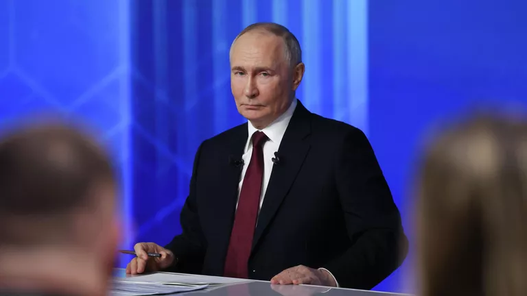 Путин: Россия вошла в тройку стран с цифровым суверенитетом вместе с США и КНР благодаря месенджеру МАХ
