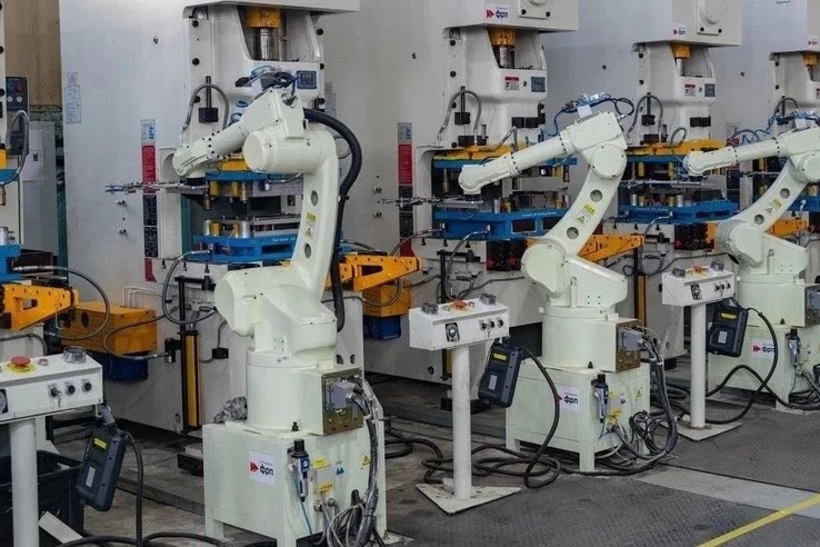 Платформа robots.813.ru расширяет возможности промышленности Ленинградской области