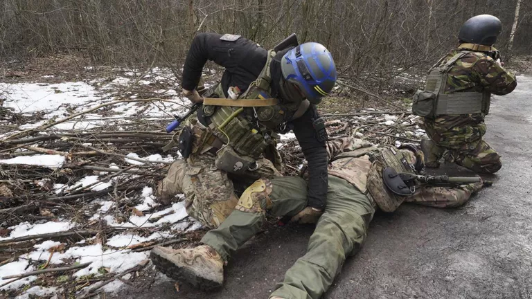 Российские военные могут частично окружить Красноармейск