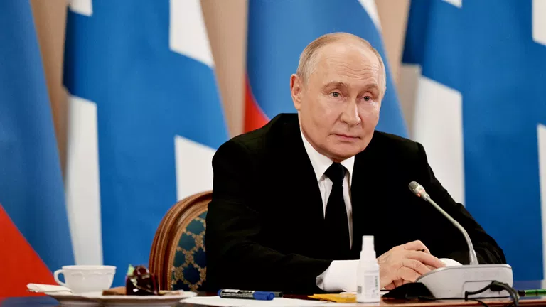 Путин выразил уверенность, что Украина рано или поздно потеряет западные земли