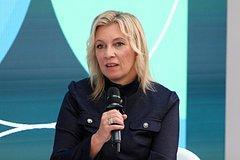 Чем кумушек искать трудиться: Захарова призвала ЕС и НАТО посмотреть в зеркало после атаки ВСУ на Крым
