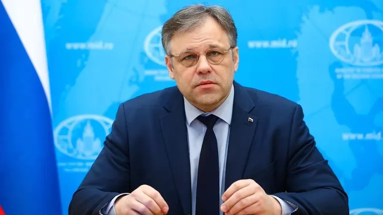 Мирошник: Зеленский не подходит на роль подписанта меморандума по Украине