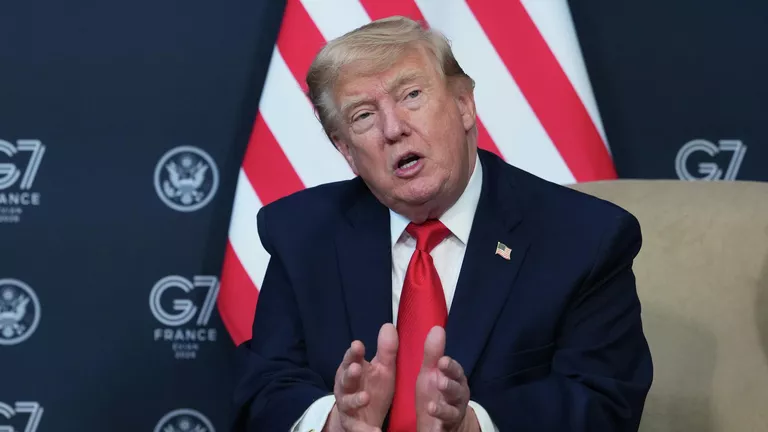 Schweiz heute: Трамп демонстративно проигнорировал Зеленского на G7 во Франции